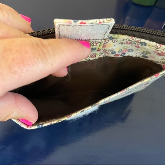 Thirty-One Floral Zip-Up Wallet - Picture 3 of 5